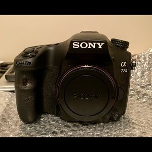 Sony a77ll 24.4 mp DSLR w/ many accessories.
